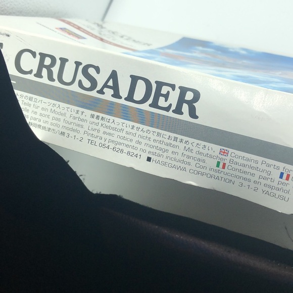 Hasegawa 1:48 Scale Kit Vought F-8E Crusader Model - Picture 4 of 12